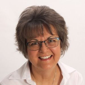 Meet your Posher, Donna